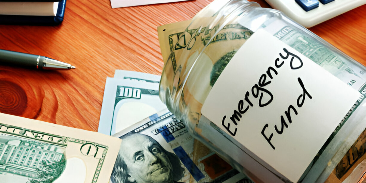 Managing Credit in Financial Emergencies: A Guide to Staying Afloat
