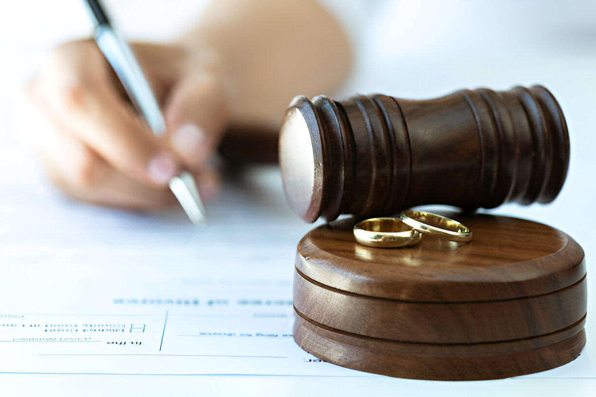 divorce and credit scores